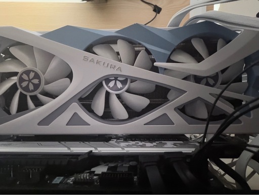 AMD RX 7800 XT グラフィックボード