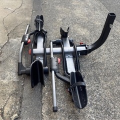 Yakima サイクルキャリア2インチ ヒッチ用 2台  の画像