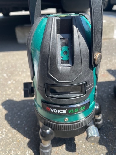 VOICE レーザー　グリーンライン
 未使用品】VOICE レーザー墨出し器 フルライングリーンレーザー Model 