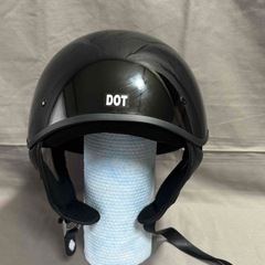 ハーレーダビットソン純正品。日本の安全基準シールが貼ってないのでヘルメットとしてはなく装飾品として出させていただきます。の画像