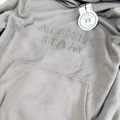 新品タグ付きALEXIA STAMフード付きパーカーブラウン 定価¥13,200の画像