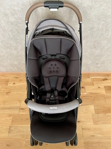 ベビー用品 美品 手渡しも可 Aprica ベビーカー ラクーナクッション 【美品】アップリカ ベビーカー ラクーナクッションフリーAC