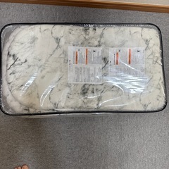 ドッカトット　dockatot マーブルの画像