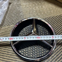 ベンツエンブレムの画像