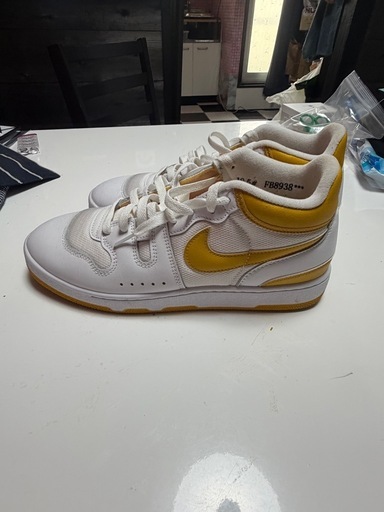 NIKE  アタック　28.５センチ