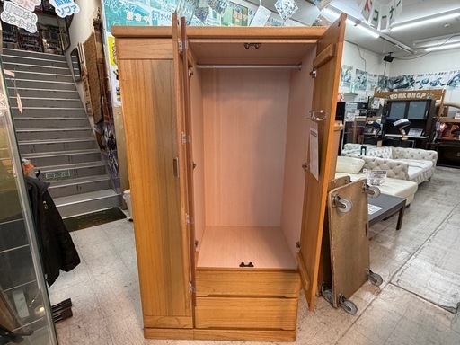 【愛品館 江戸川店】SAN YU FURNITURE 3枚スイング扉 ワードローブ（三友ファニチャー）