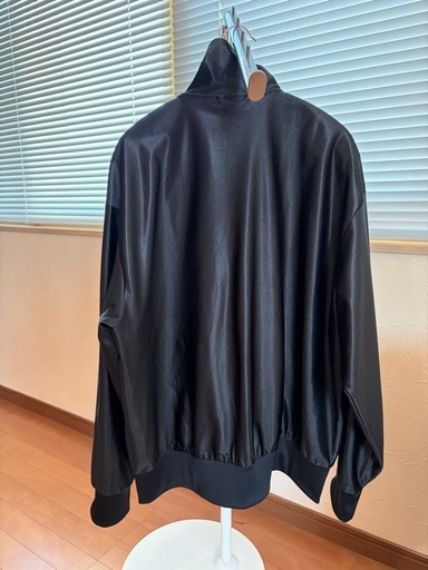 本日問合わせ限り！！【美品】アディダス　オーバサイズ　トラックジァケット　L