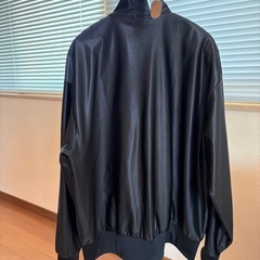 本日問合わせ限り！！【美品】アディダス　オーバサイズ　トラックジァケット　Lの画像