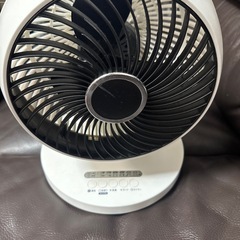 これからの時期に使えるコンパクト扇風機の画像