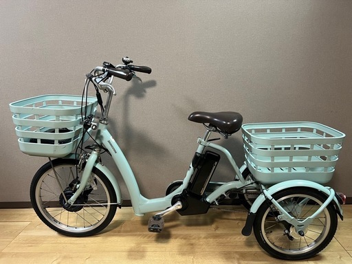美品✨ ブリヂストン電動三輪自転車、バッテリーB400 (14.3～14.6Ah相当)
