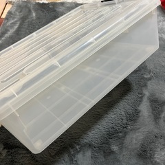 衣装ケースの画像