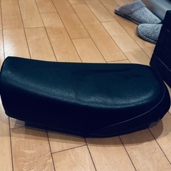 エイプ50シートの画像