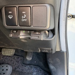 「受付停止」トヨタアクア　営業車の画像