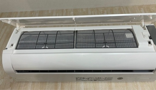 値上げ前に！標準取付費込み！　　　　　　　　HITACHI2023年製8〜10畳用