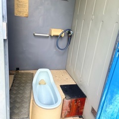 仮設トイレ  屋外 簡易トイレの画像