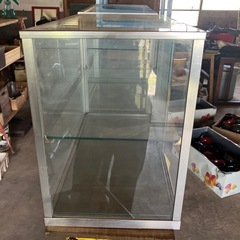 ガラス　ショーケース　レトロ　陳列棚の画像