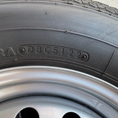     145/80R12 LT 4本セット ホイール付き の画像