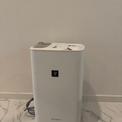 加湿器  SHARPの画像