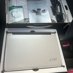 acer ノートパソコンの画像