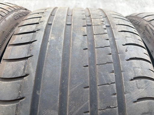 accelera 245/35ZR20 4本 溝あり格安夏タイヤ エルグランドアルファードなどに