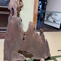 流木の置物の画像