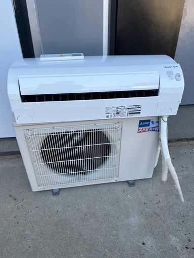 三菱電機　エアコン　23年　2.2kw