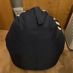 ①ポップバッグスモールソファーの画像