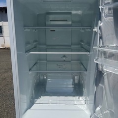 ヤマダ電機ノンフロン冷凍冷蔵庫　 YRZ-F15G1　の画像