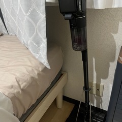 SHARP ハンディ掃除機の画像