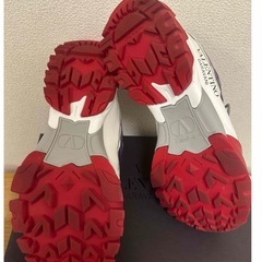 バレンティノ　スニーカーの画像