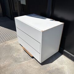 店頭引き渡し 中古 棚 3段 引き出し タンス 衣類収納 家具　3段ラック(中)Bの画像