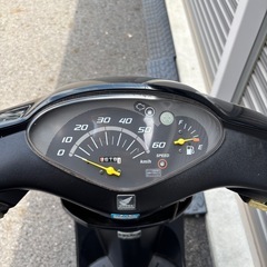 5502.定番人気　最終型ディオ　バッテリー、シート、ミラー、タイヤ新品　千葉県柏市　即日配送　自走引き取りも可能の画像