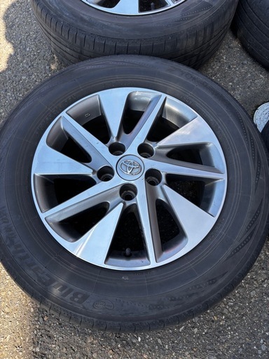 決まりました　トヨタ純正 16インチ アルミホイール 215/65R16 4本 タイヤ交換前提