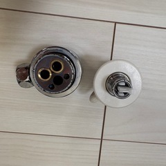 美品　CB-SKH6 水道接続バルブ　分岐水栓の画像