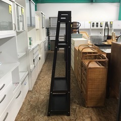 ジャングルジャングル貝塚店　シェルフ　茶色　ダークブラウン　木　木目4段　斜め　オシャレ　シンプル　家具　インテリア　中古　貝塚市　二色浜の画像
