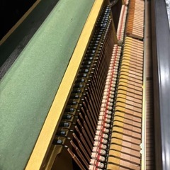 YAMAHA ピアノ E-502 椅子付きの画像