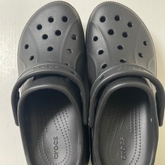 美品‼クロックス ベラ 厚底 23cmの画像