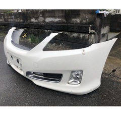 トヨタ クラウン フロントバンパー GRの画像