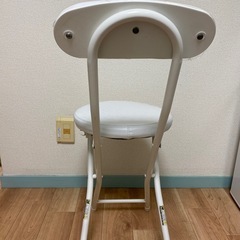 折り畳みチェアの画像