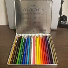 色鉛筆24色　トンボ　文具の画像