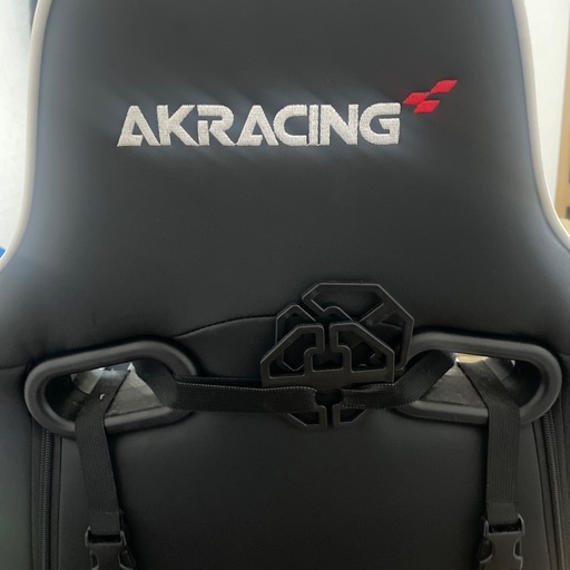 akレーシングゲーミングチェアAKRACING