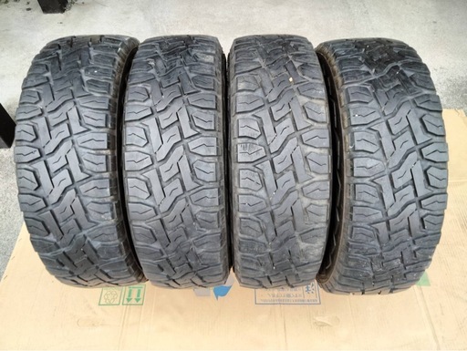 オープンカントリーRT235/70R16 4本