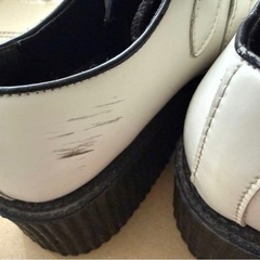Demonia Creepers ホワイト 厚底ローファーの画像