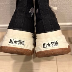 CONVERSE プラットフォームハイカットスニーカー ブラックの画像
