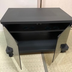 テレビ台の画像