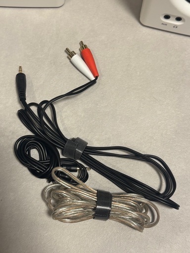 EDIFIER  MR4 スピーカー　ホワイト