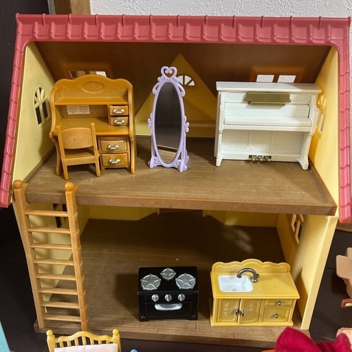 シルバニアファミリー　ハウス　遊園地　船　車　人形　家具　小物