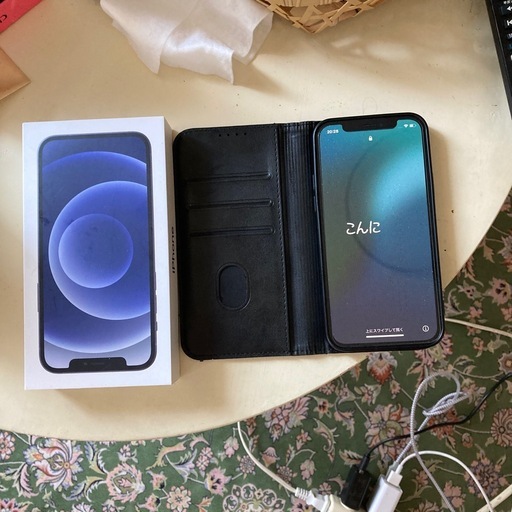 iPhone12