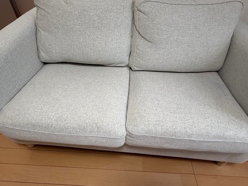 【IKEA PÄRUP（ペルプ） 2人掛けソファ ライトグレー】