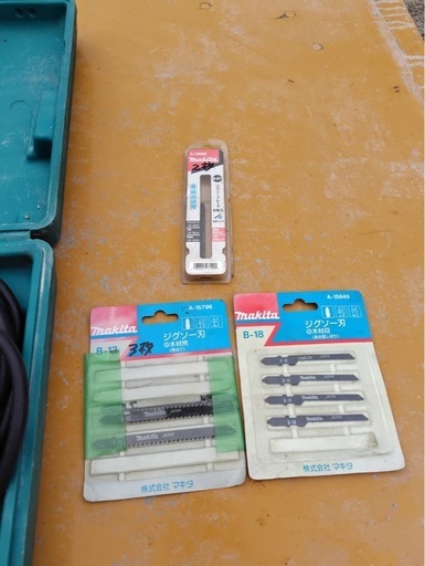 【動作良好】MAKITA工具　4350FT 電動ジグソー ケース付き　刃付き